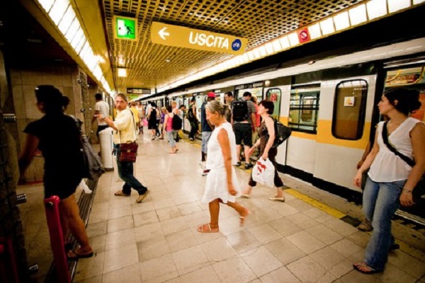 В Милане перекрыли метро из-за угрозы взрыва